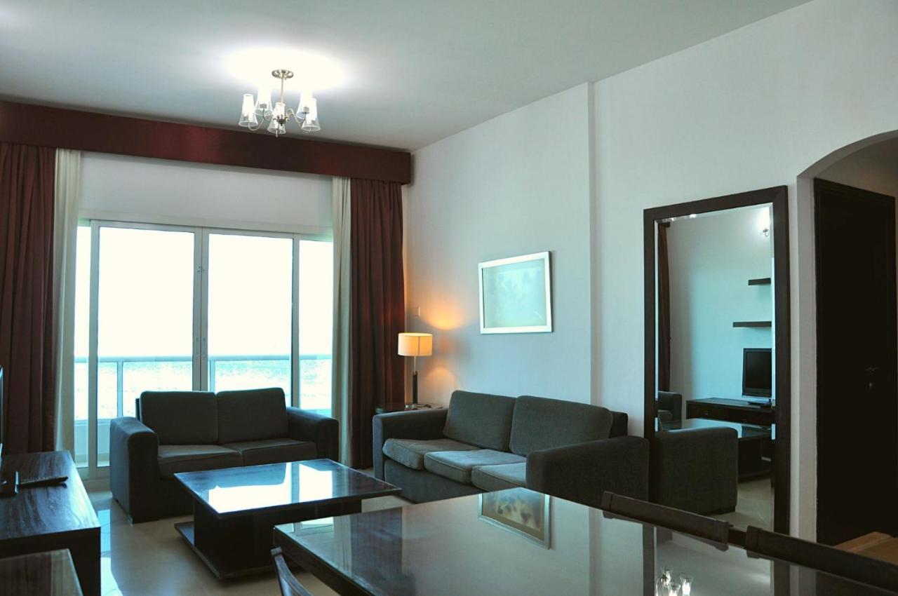 Care Holiday Homes Apartments Barsha Heights Dubai Exterior foto