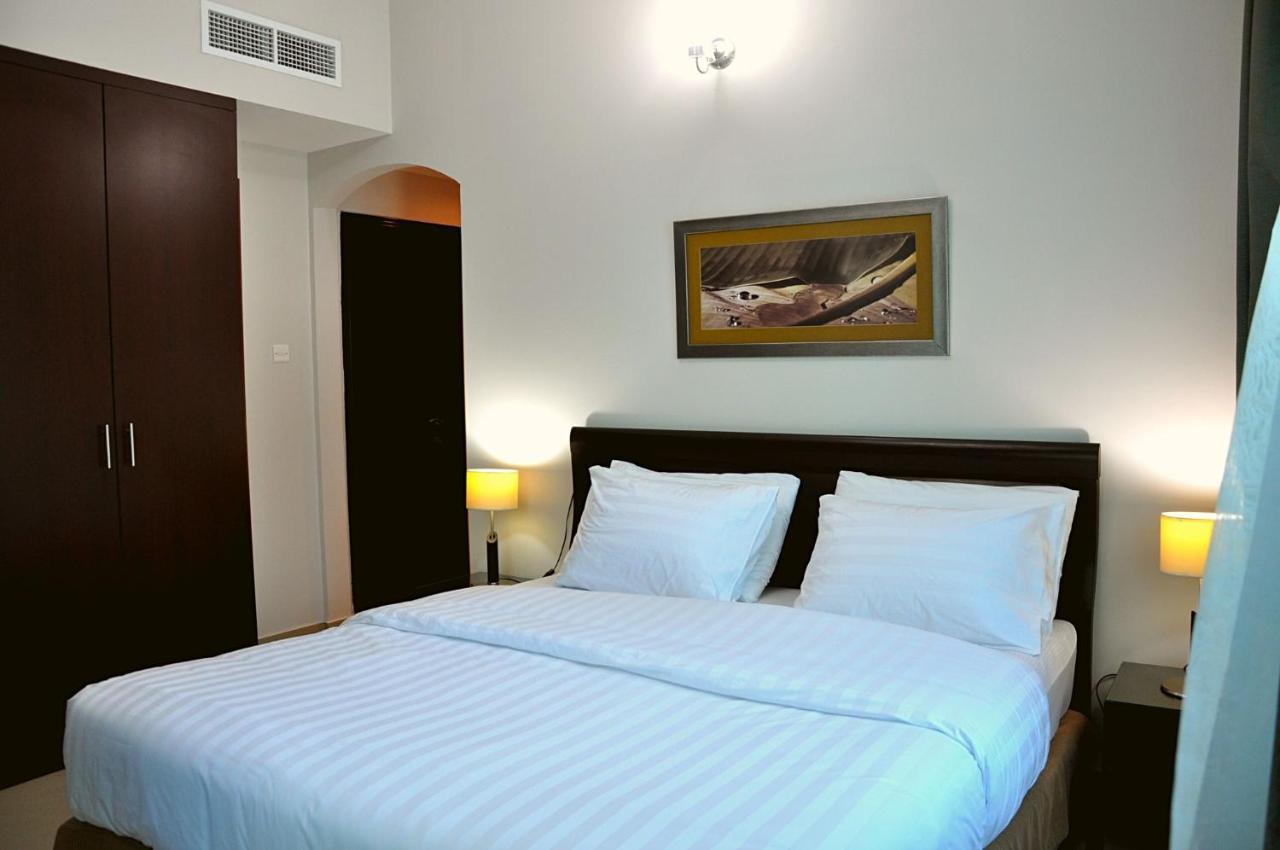 Care Holiday Homes Apartments Barsha Heights Dubai Exterior foto