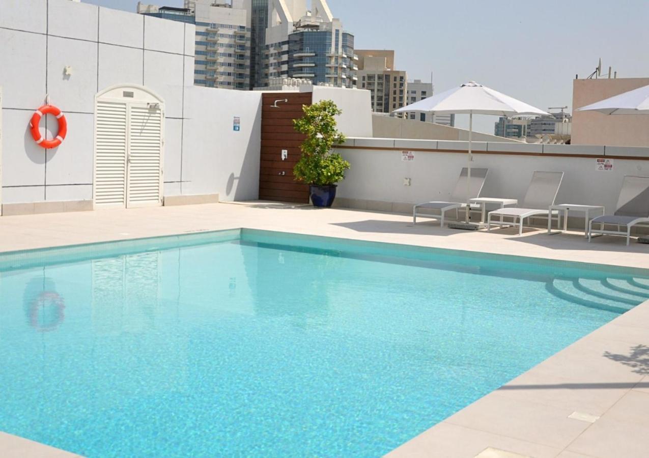 Care Holiday Homes Apartments Barsha Heights Dubai Exterior foto